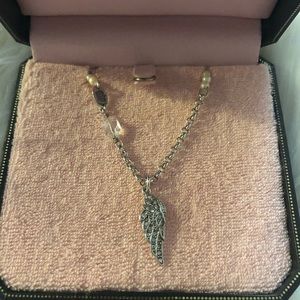 Juicy couture wing pendant necklace
